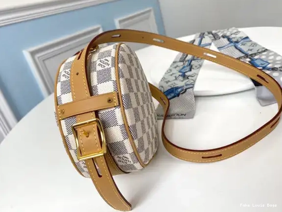 Repladies LOUIS CHAPEAU PM SOUPLE BOITE VUITTON 0702